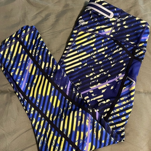 Athleta‎ Women's Size ST radical Stride Blue and Yellow Activewear Crop Leggings